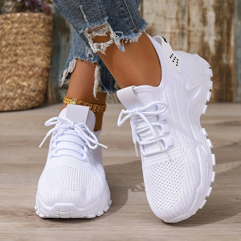 Sneakersy Caristo